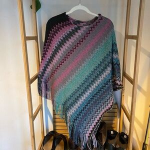 Multicolor Chevron Patterned Women's Poncho
